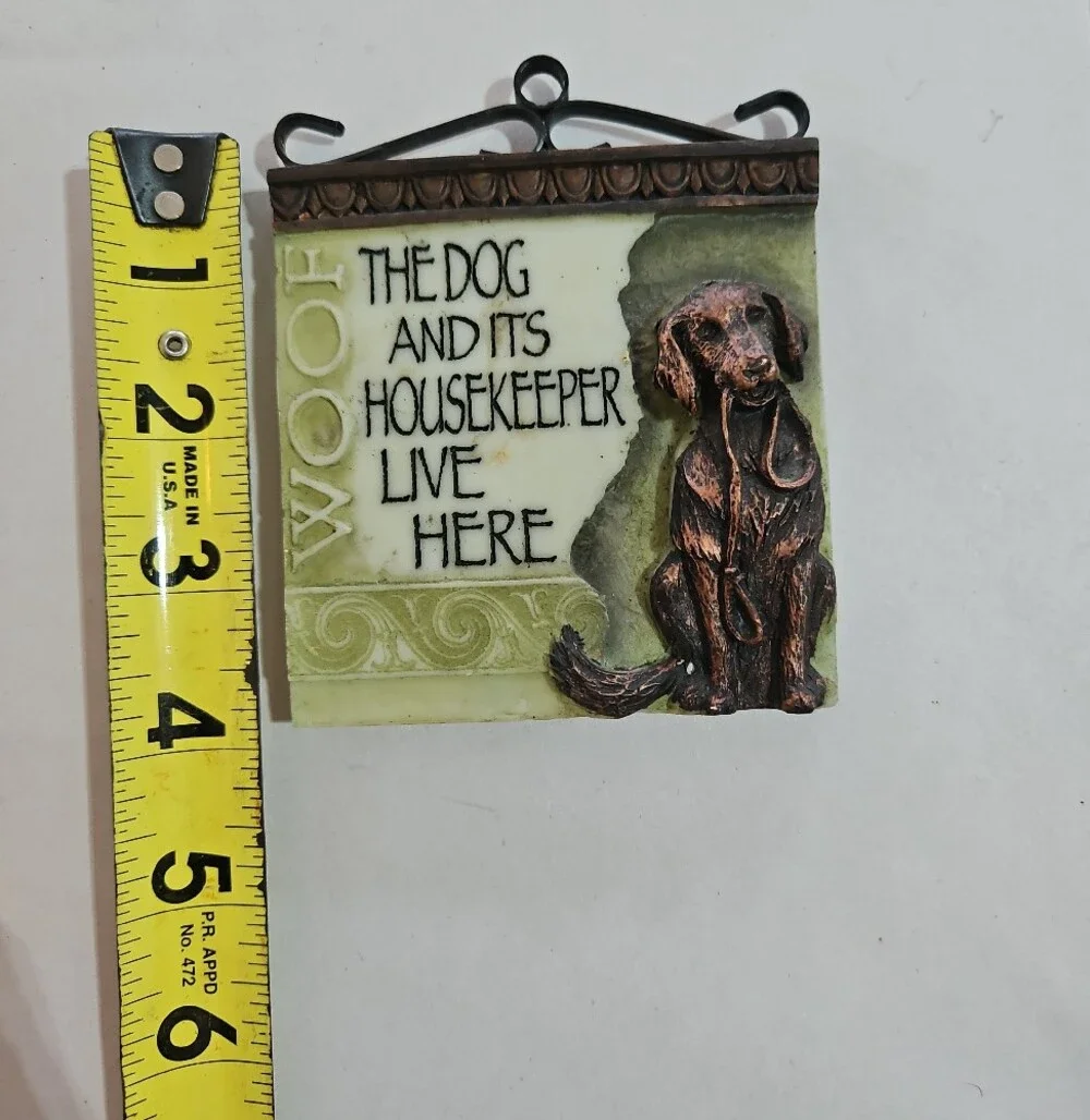 Housekeeper & Dog Wall Plaque - Green and Bronze